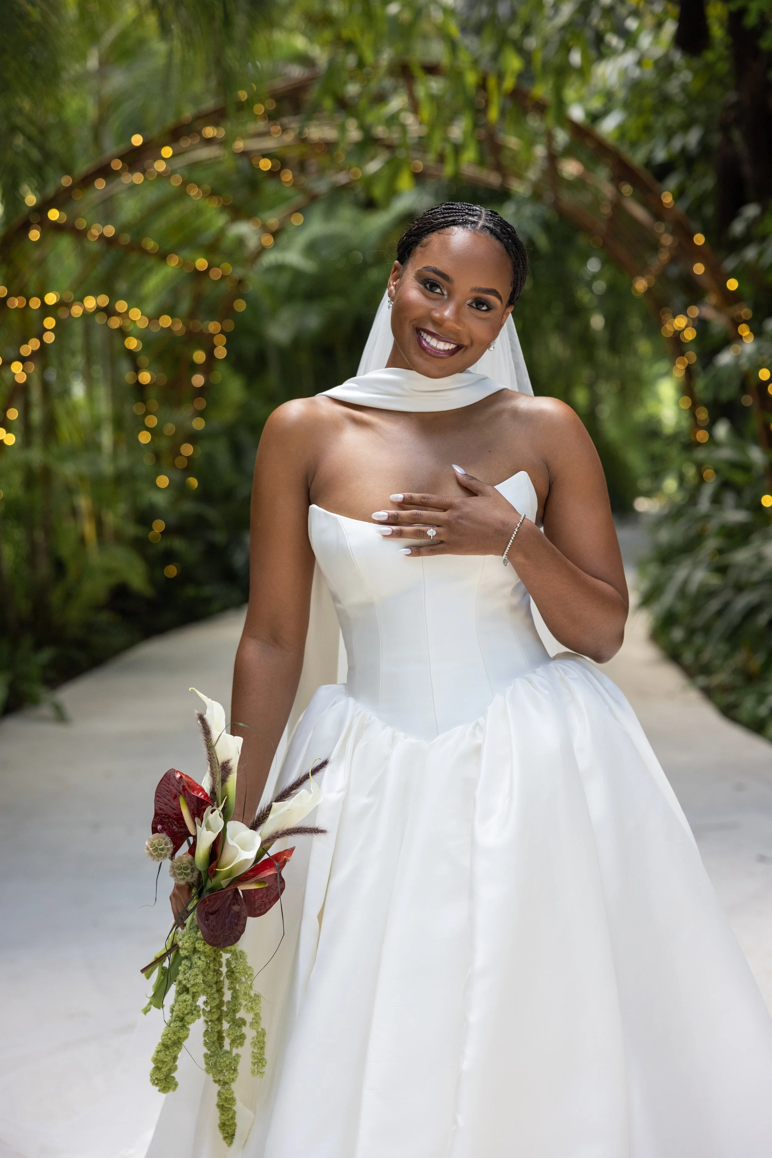 Where can I find a florist in Miami that specializes in whimsical, natural wedding arrangements?