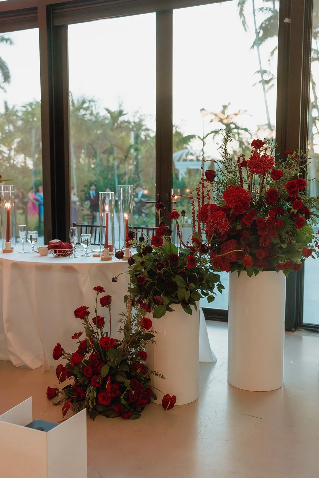 Wedding ceremony flowers