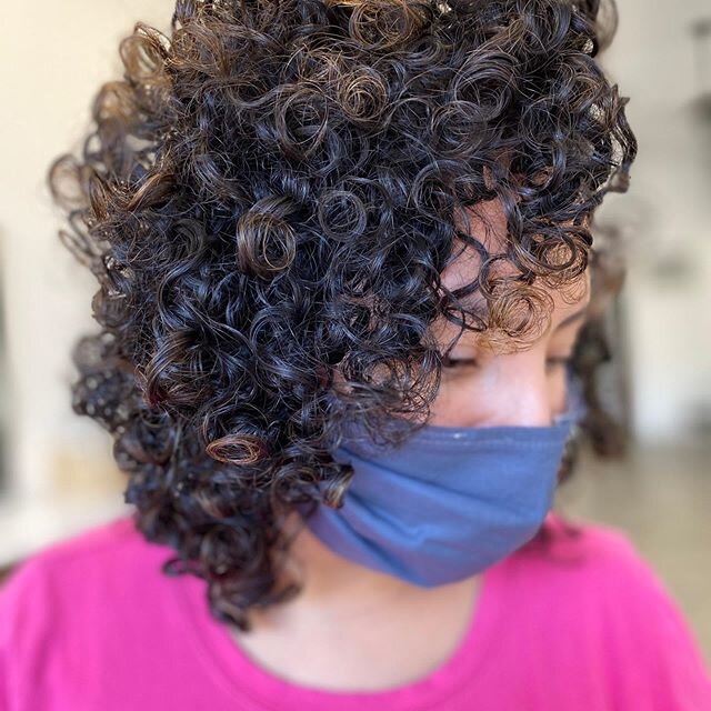 Curly Hair Salon SF - Hairicc | 347 925-8225 | Home