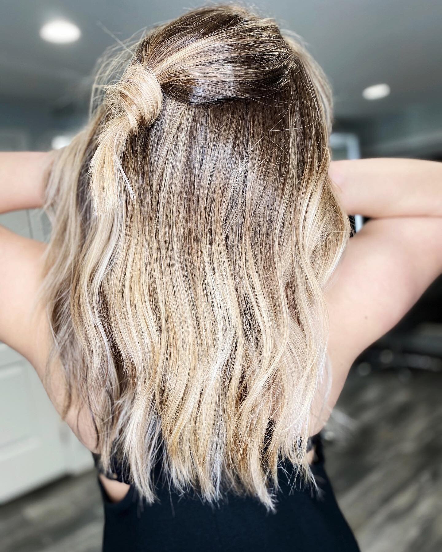 curly hair extensions hairdressers