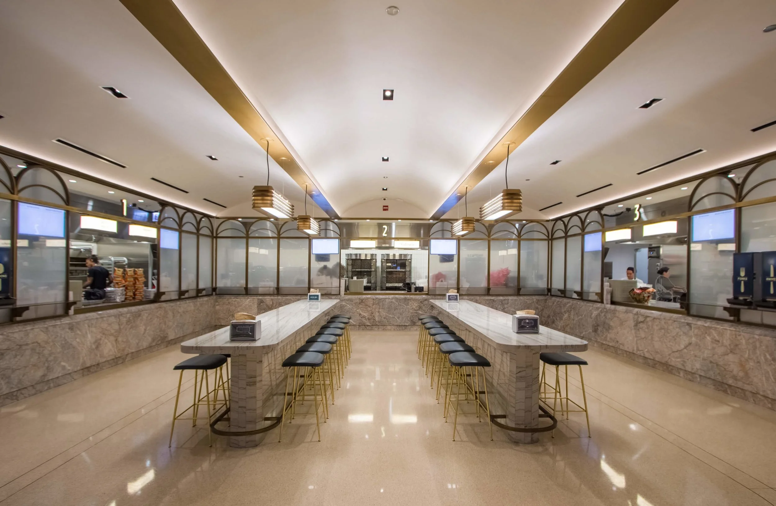 900 N Michigan - Caprice Johnson - Hi-res-6.jpg