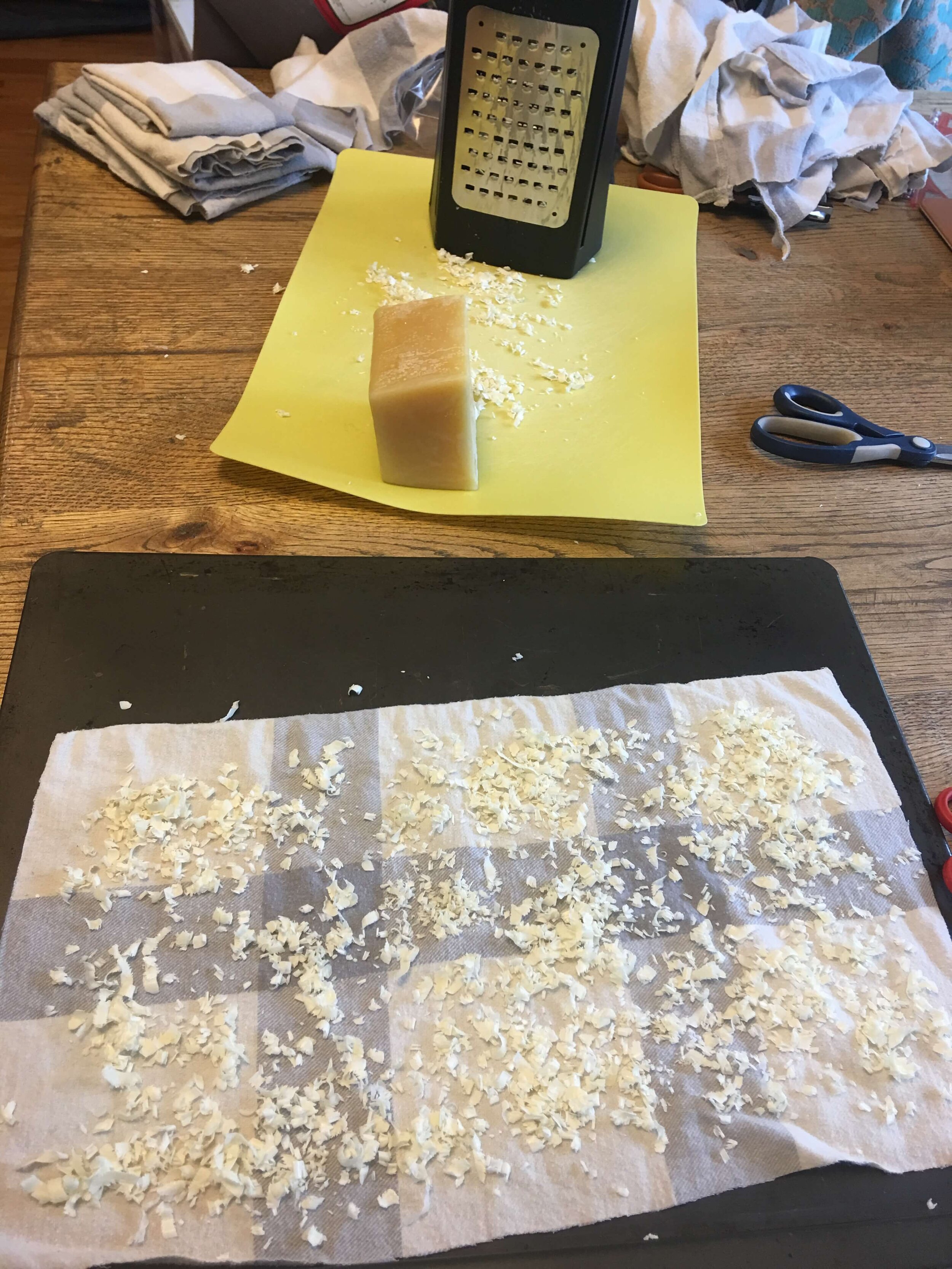Making Beeswax Wraps