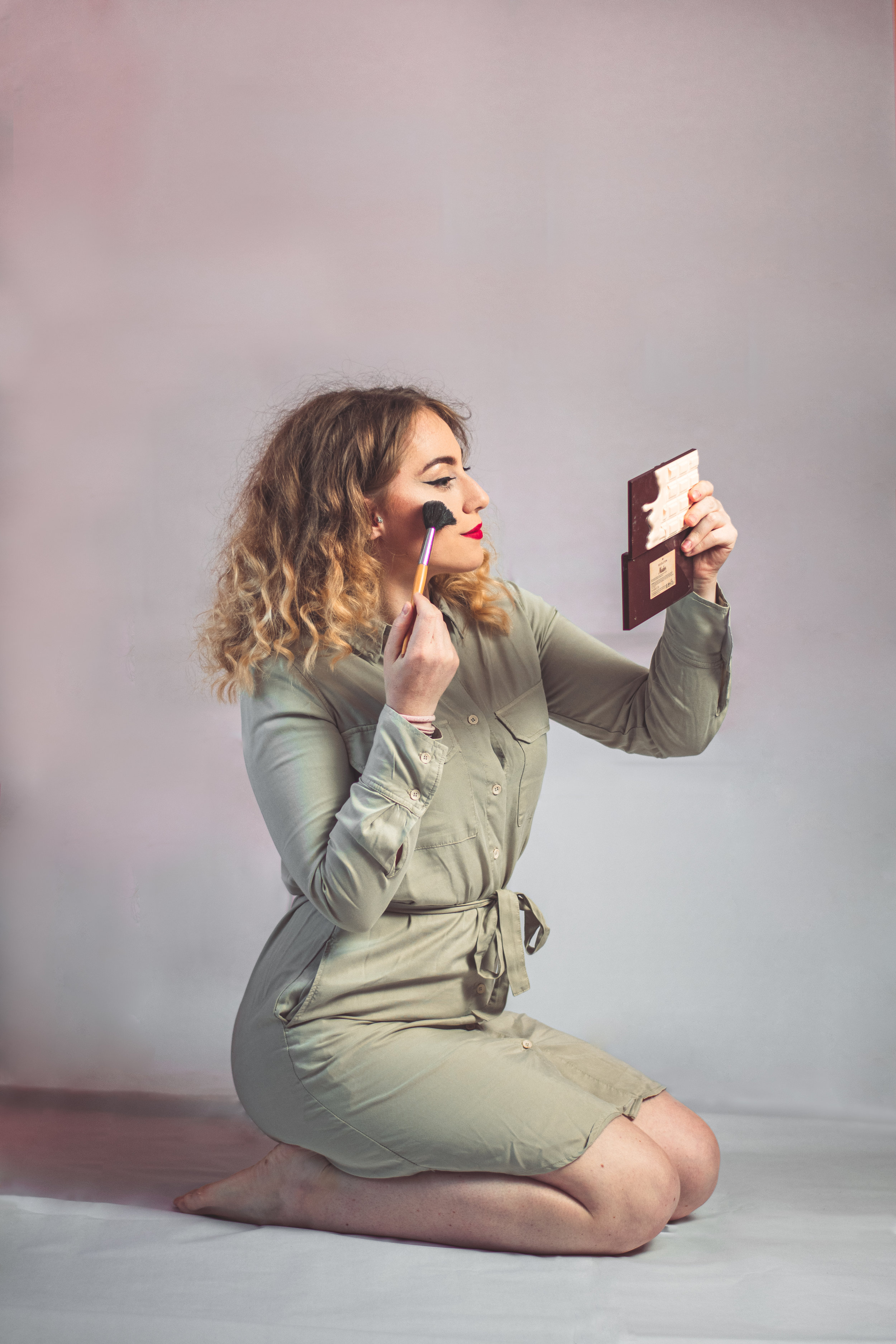 Makeup Artist Internship at Hollywood Casting &amp; Film - Indianapolis, IN