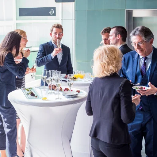 10 Essential Steps to Plan a Successful Holiday Corporate Party in 2026