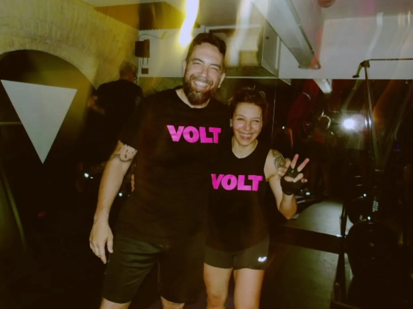 Vieni a conoscere la nostra squadra. Allenati con gente come te, per motivarvi e spronarvi a vicenda. 

Passa a l'azione.

Prenota subito il tuo primo allenamento👇🏻
💻 volt-hit.com
📧 volt.hit.163@gmail.com
📱328 8296588
📍Via Salaria 163