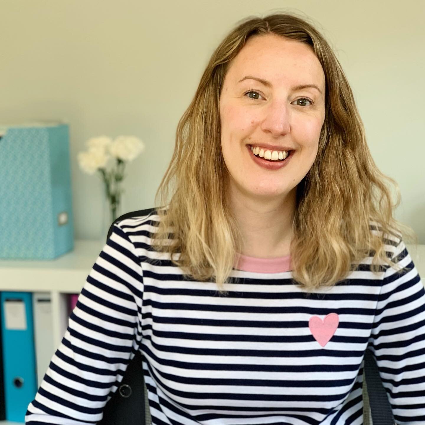 NICE TO MEET YOU | Hello! I've had a few new followers recently and after taking 2021 off to have a baby I thought it would be good to reintroduce myself.⁣
⁣
I'm Tiffany, a registered nutritional therapist and member of BANT and the CNHC. I qualified