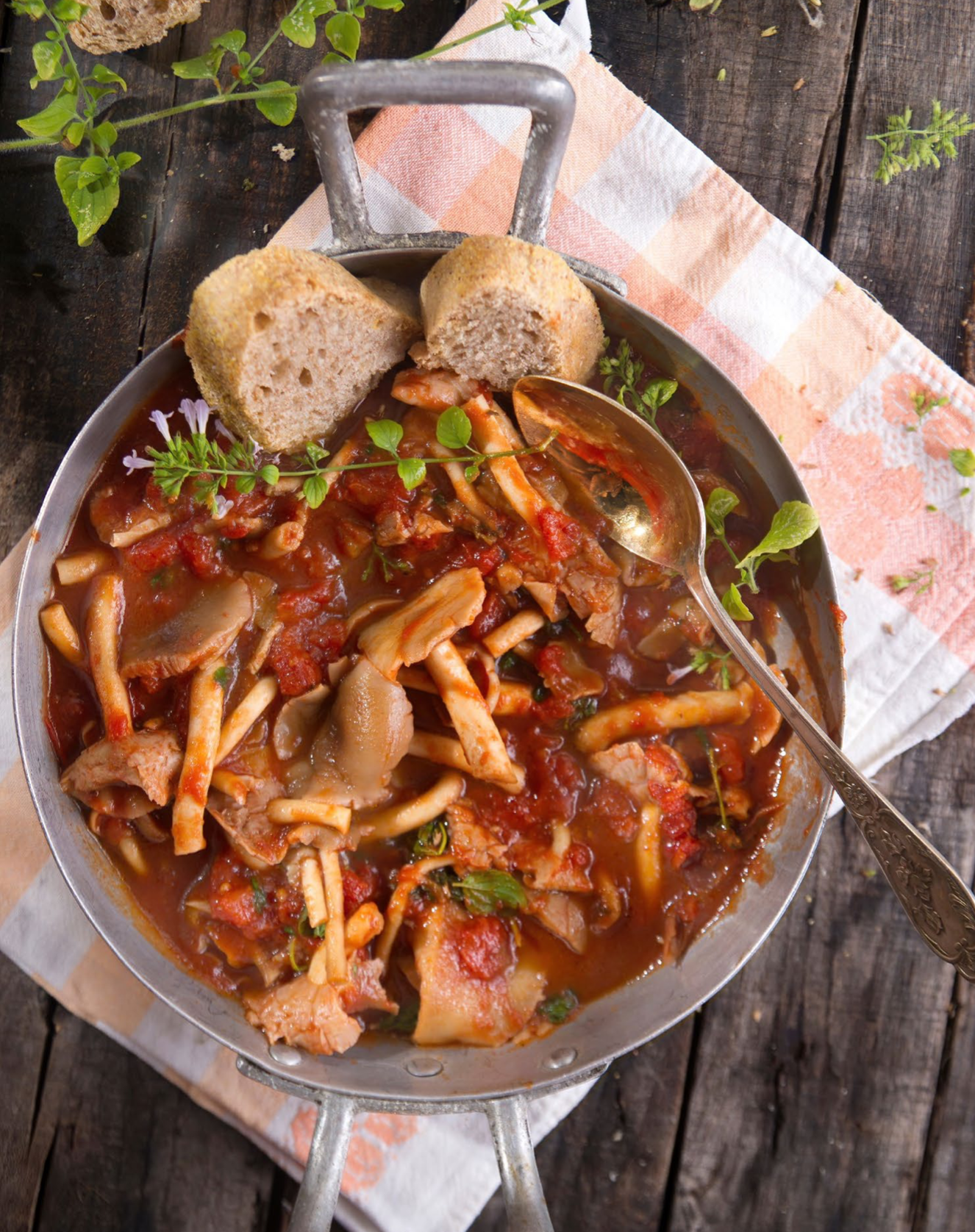 SMOKY SHROOM SAUSAGE &amp; RED POTATO GOULASH