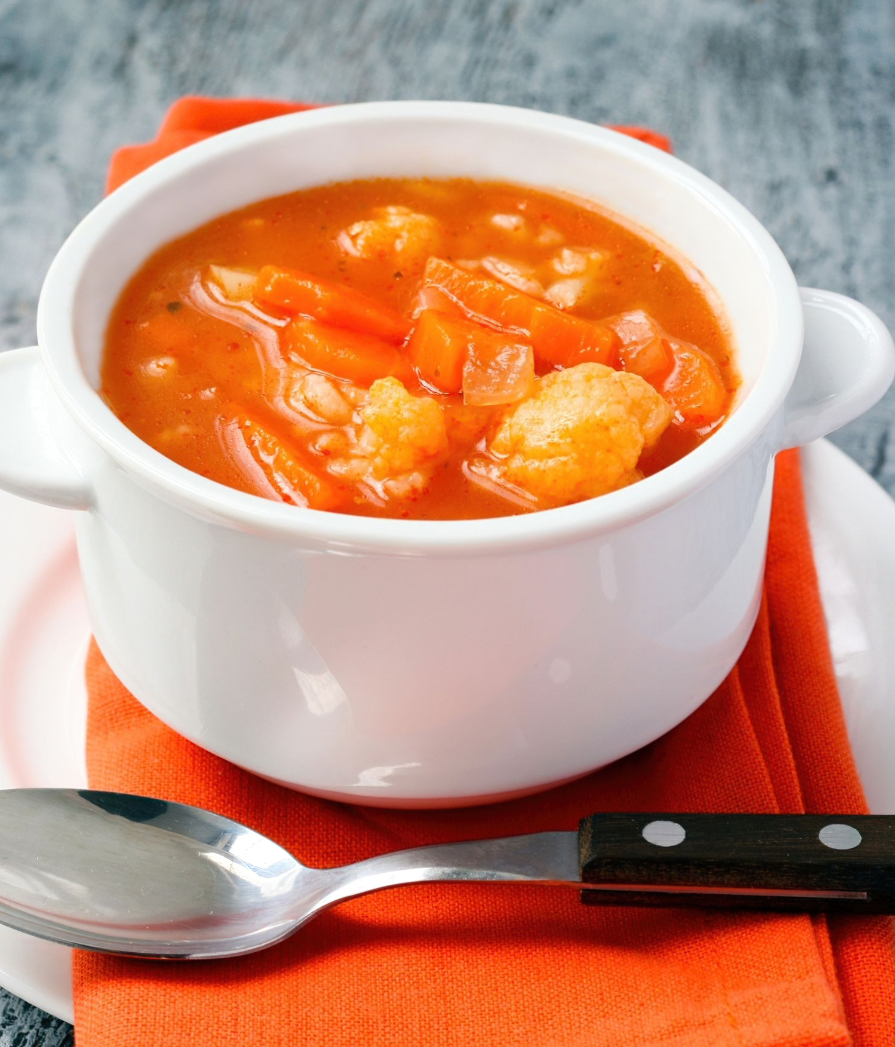 ROASTED CAULIFLOWER TOMATO SOUP