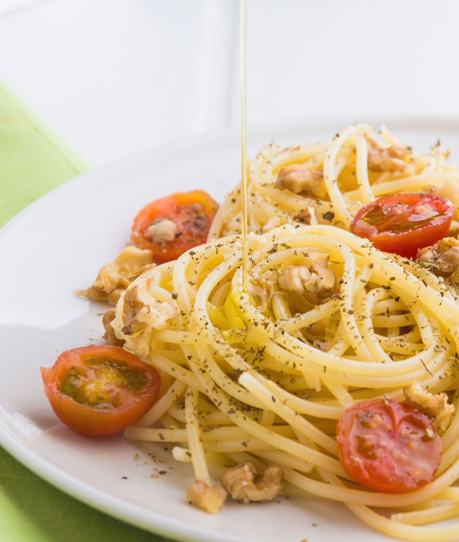SPAGHETTI POMODORI E OLIO