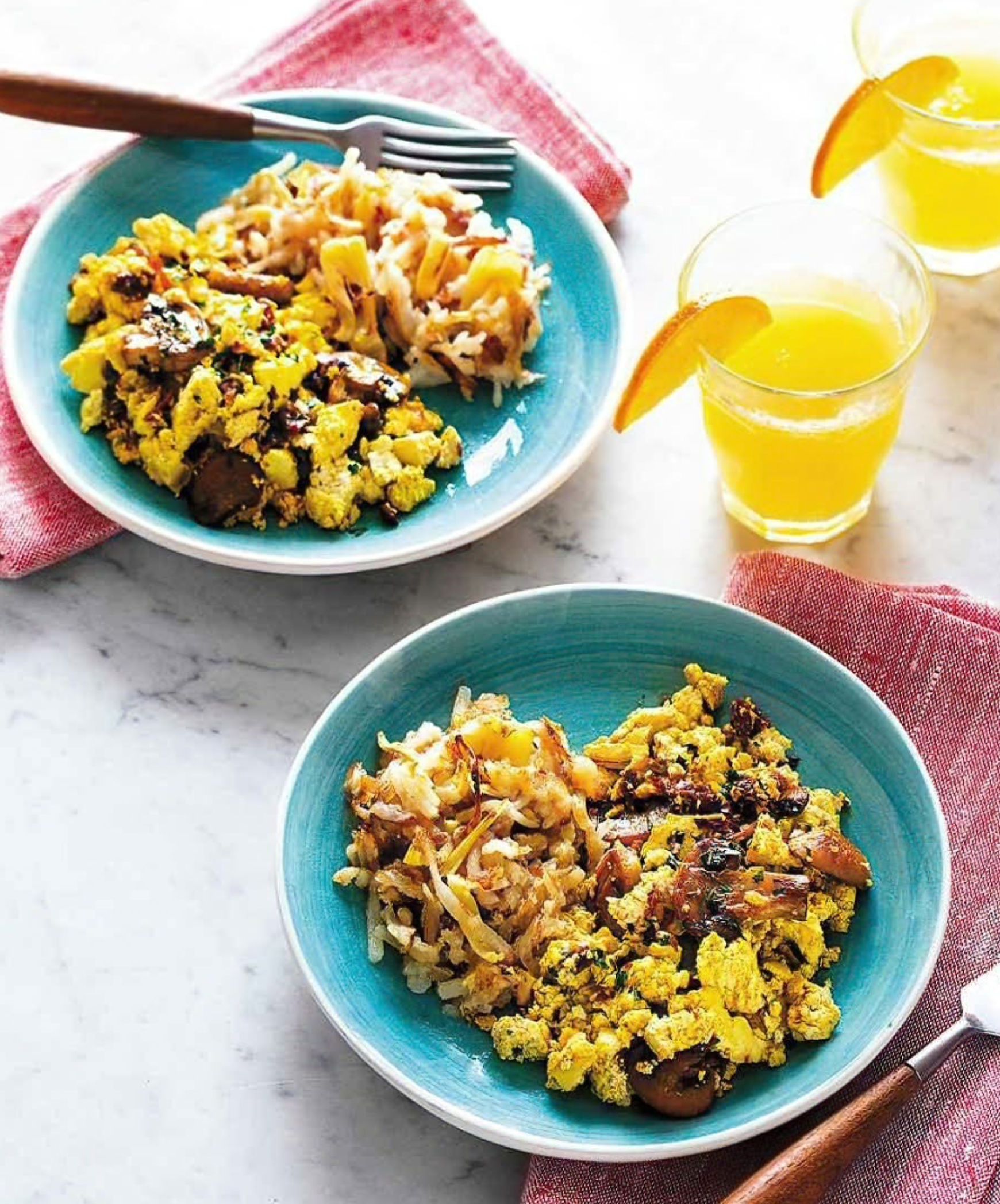 TUSCAN TOFU SCRAMBLE