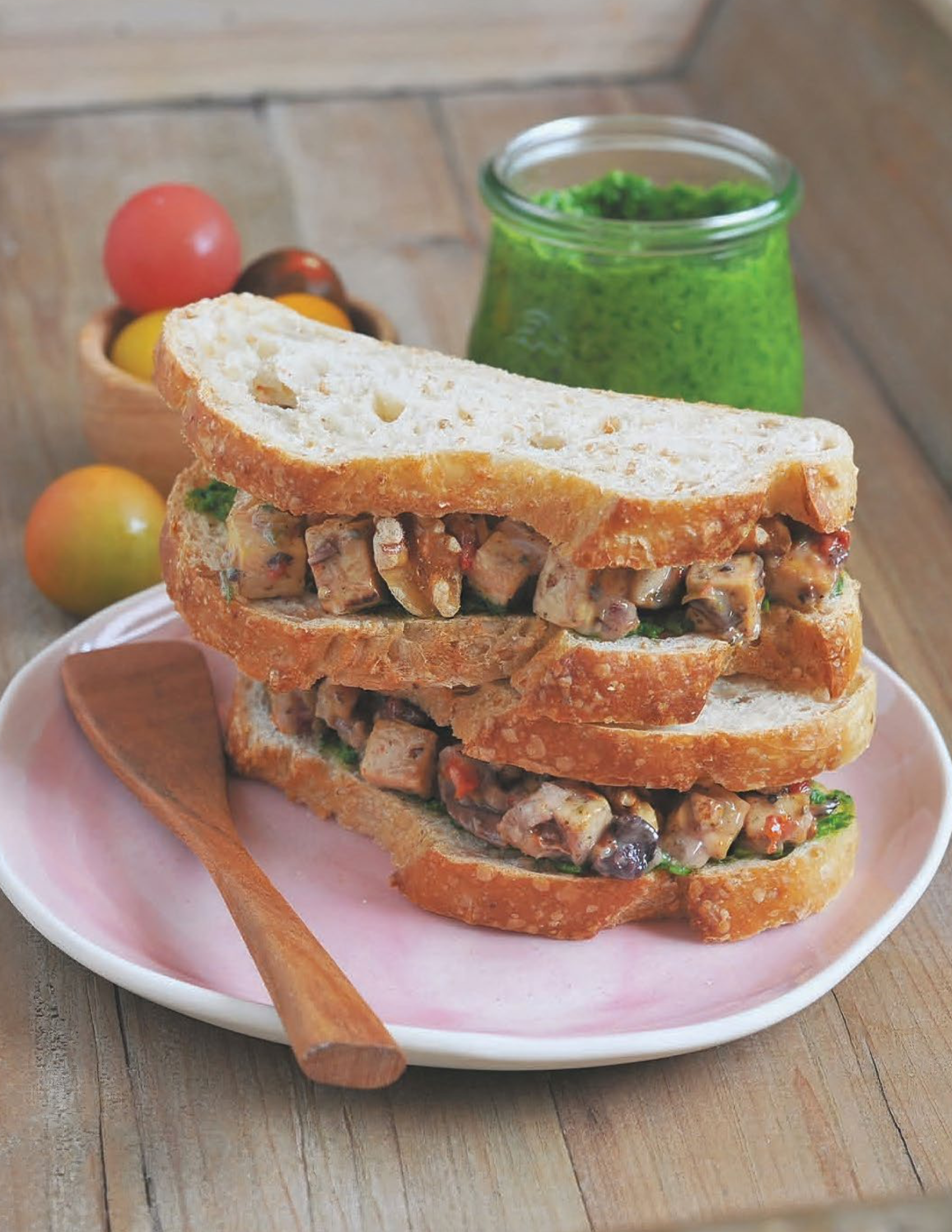 PROVENÇALE TOFU SALAD SANDWICHES
