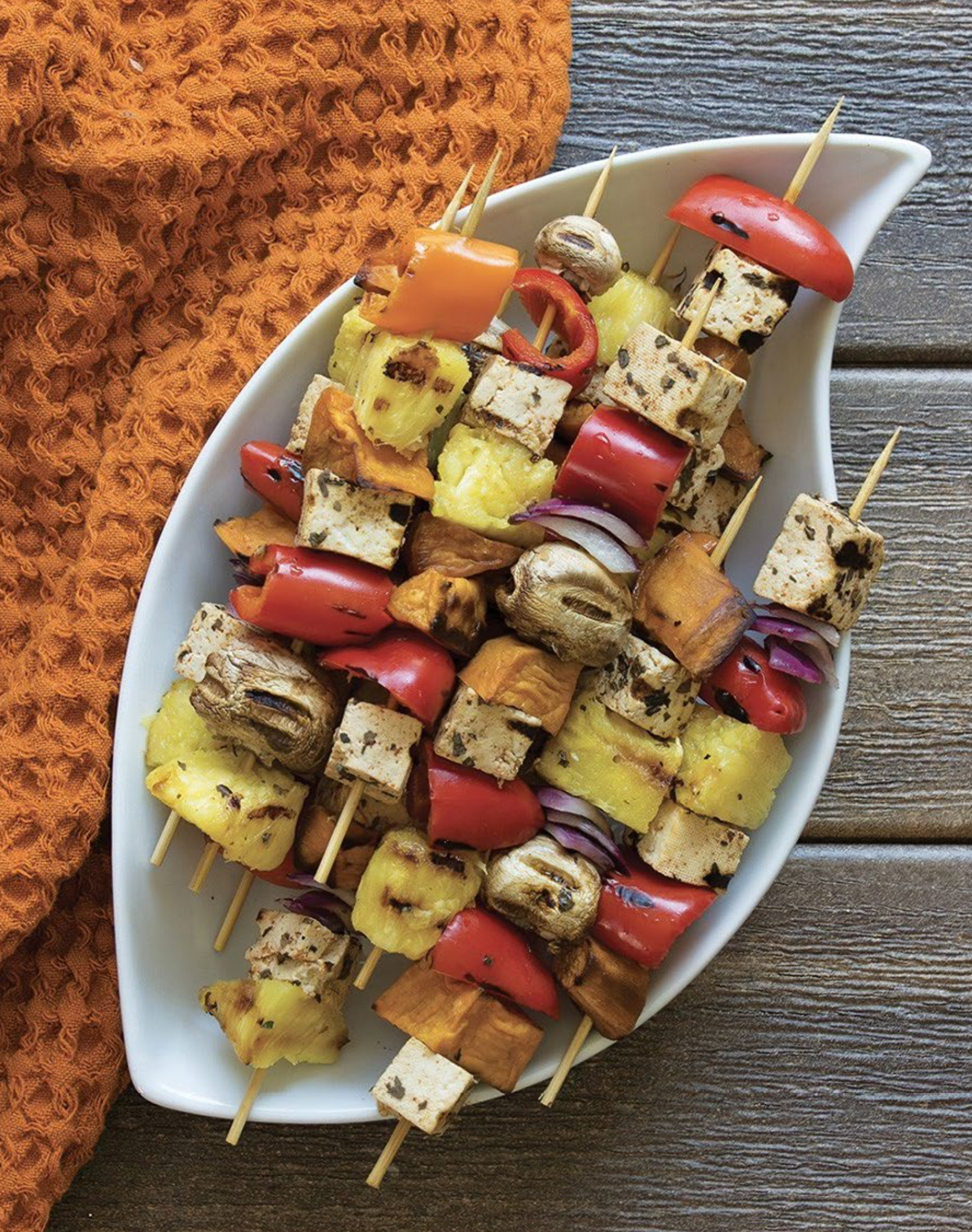 PROTEIN POWER GRILLED VEGGIE AND FRUIT SKEWERS