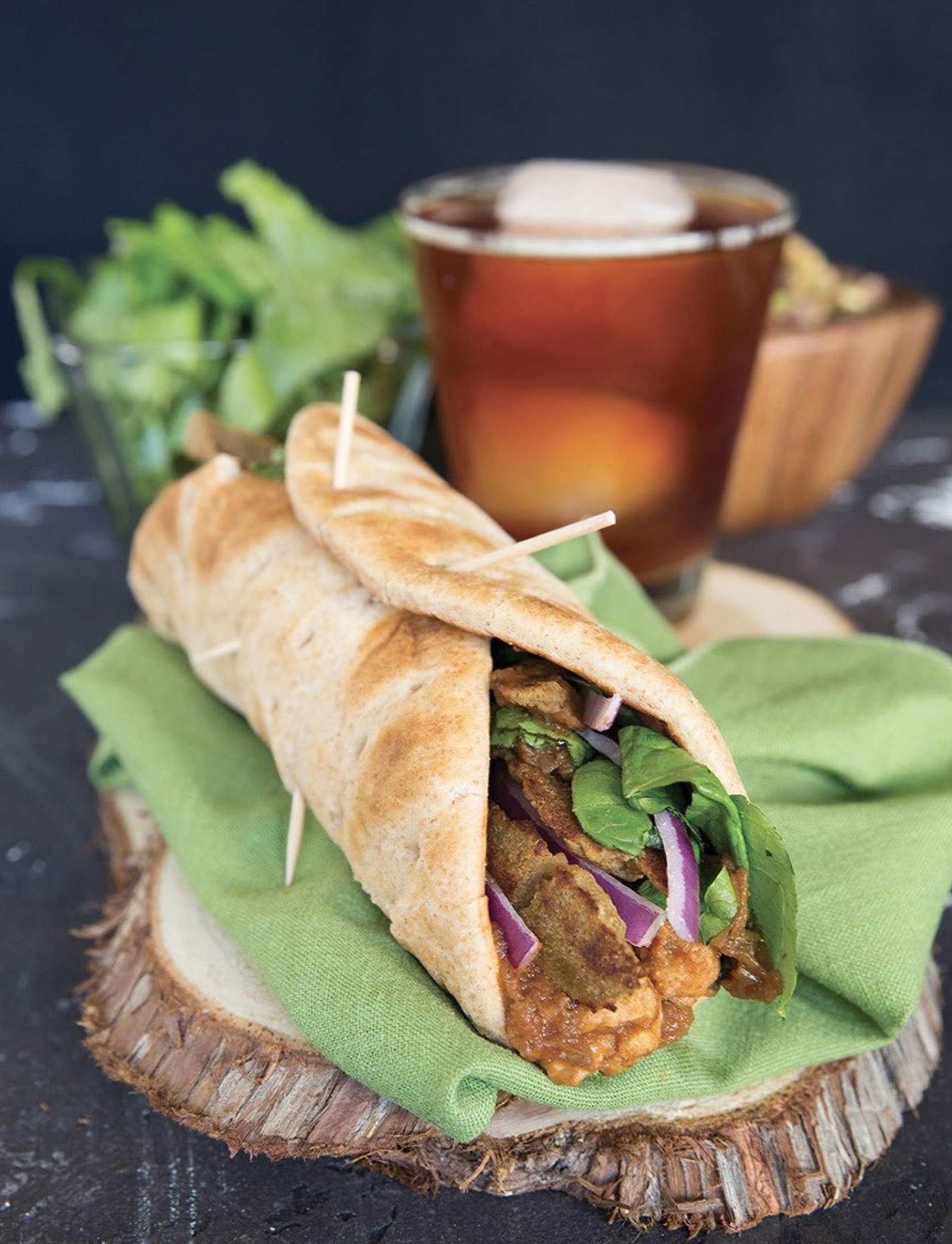 SEITAN AND SUN-DRIED TOMATO PESTO VEGGIE SANDWICH