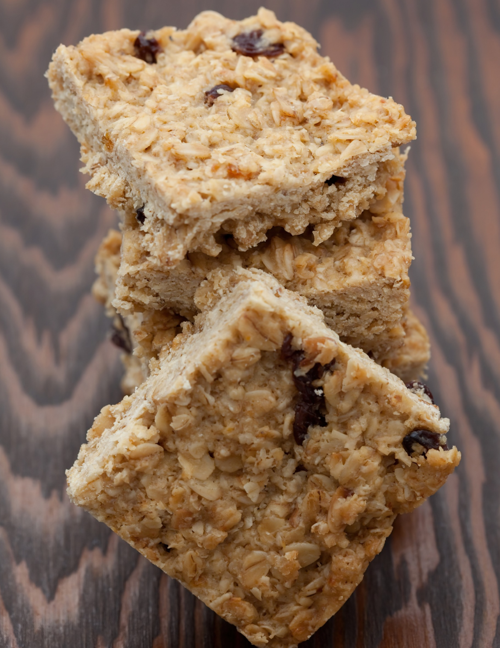 PEANUT BUTTER SNACK SQUARES