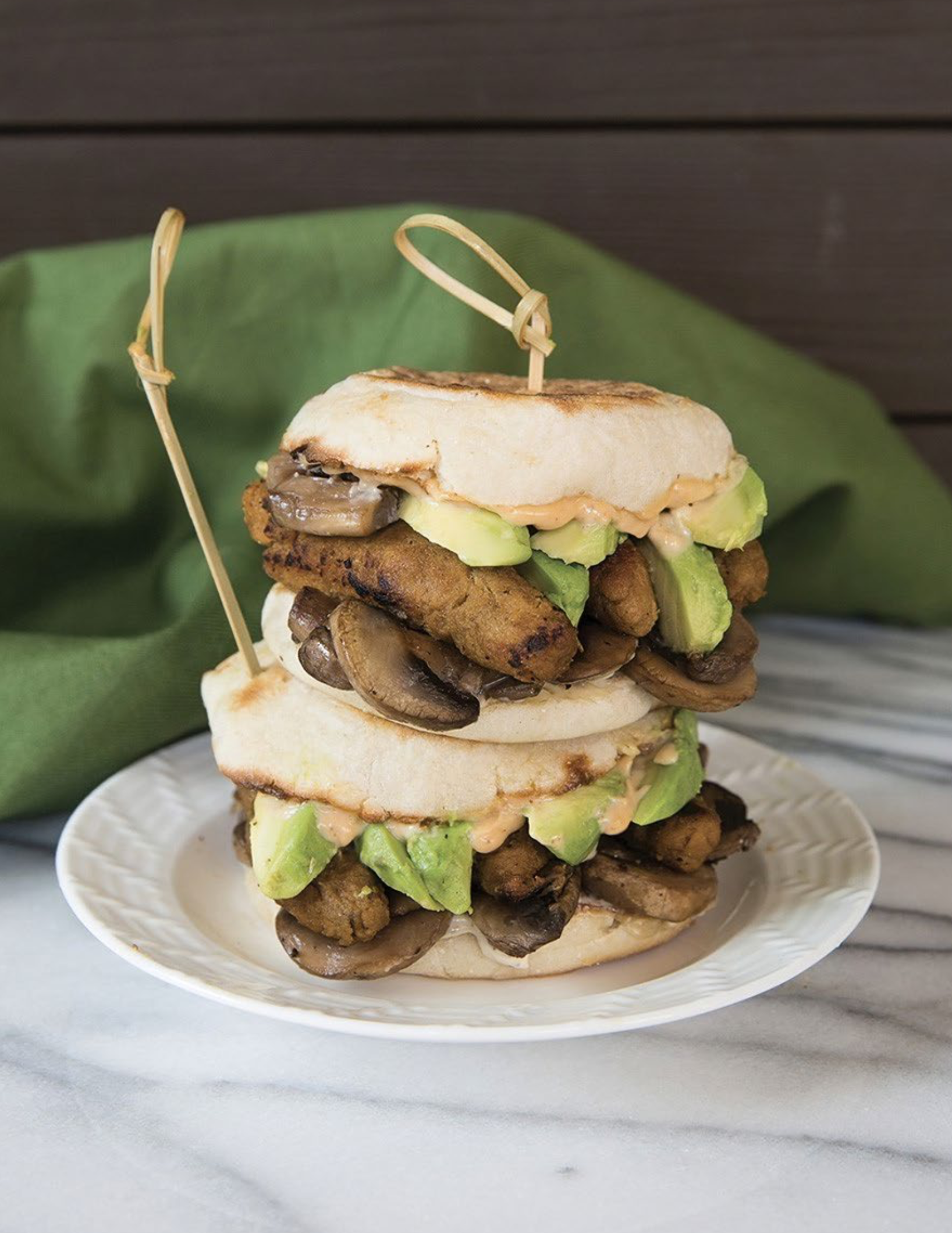 SLOW COOKER MAPLE BREAKFAST LINKS