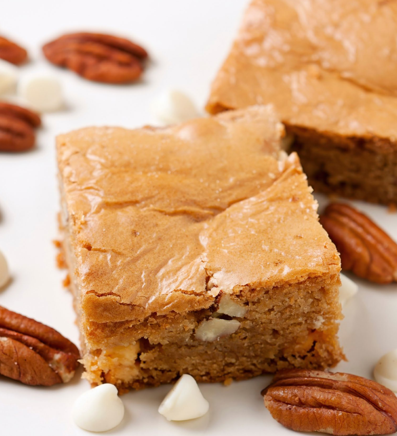 SALTED VANILLA MAPLE BLONDIES