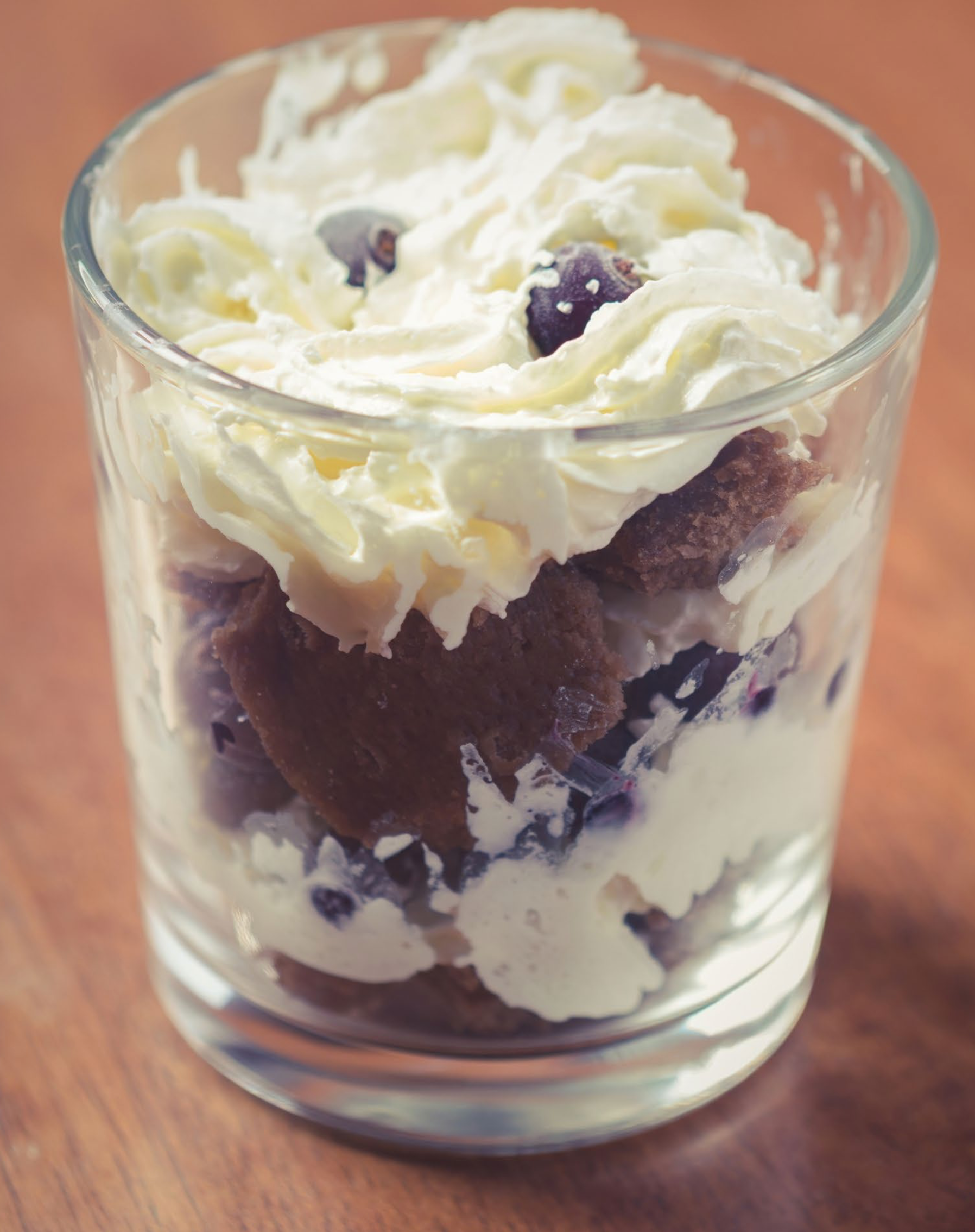 SNAPPY GINGER CREAM CHEESE FROSTING TRIFLE