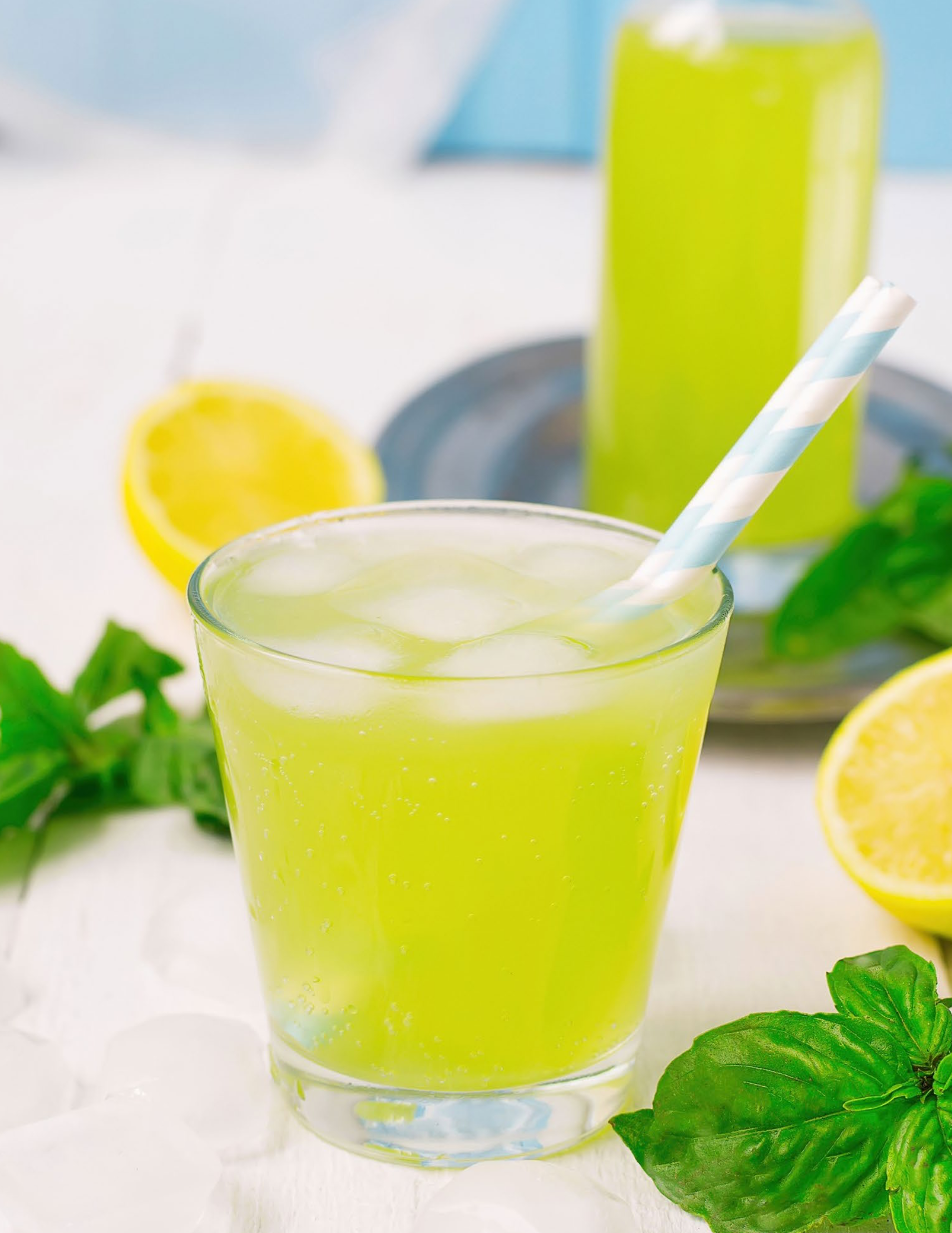 VODKA BASIL LEMONADE
