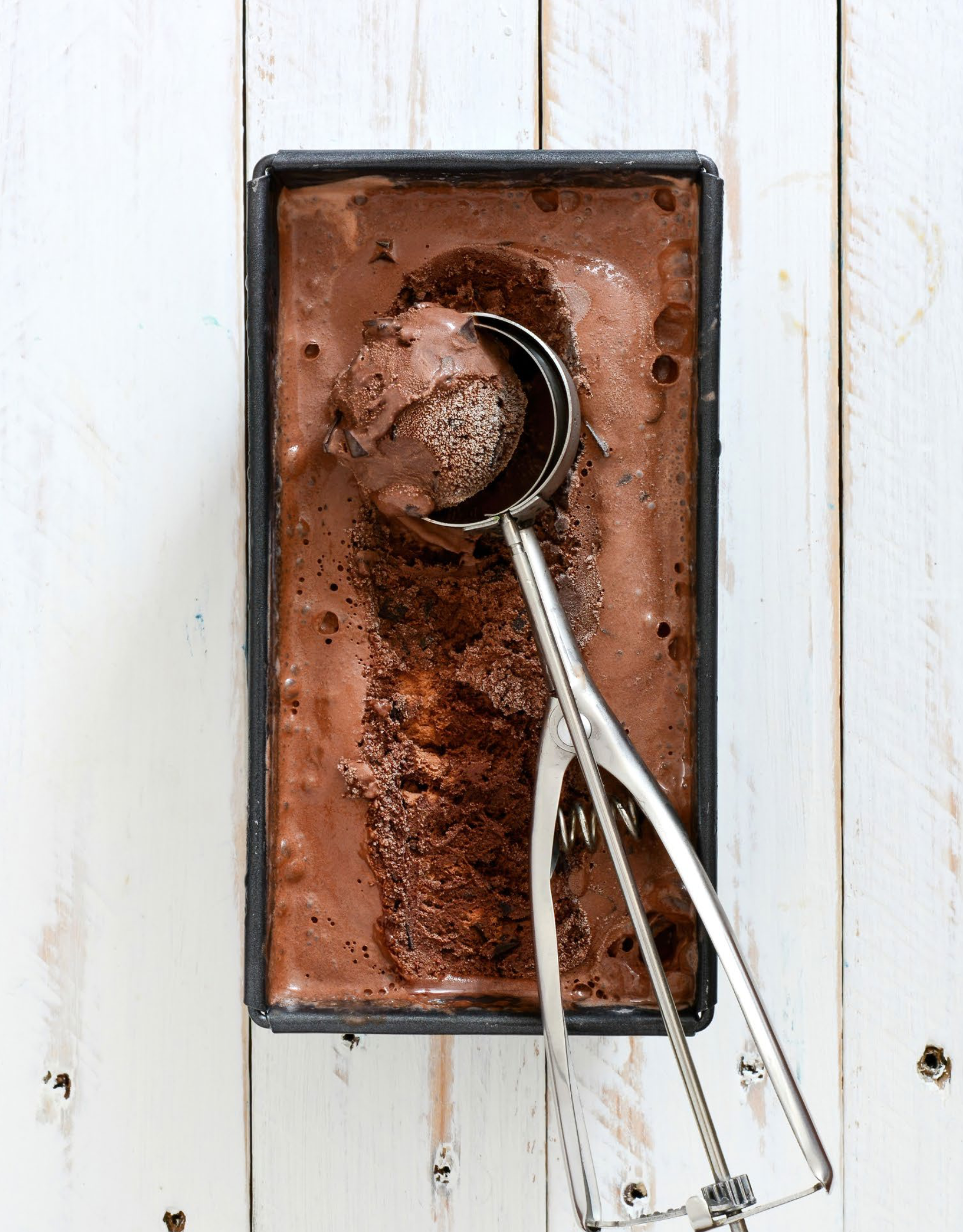 CHOCOLATE AVOCADO ICE CREAM