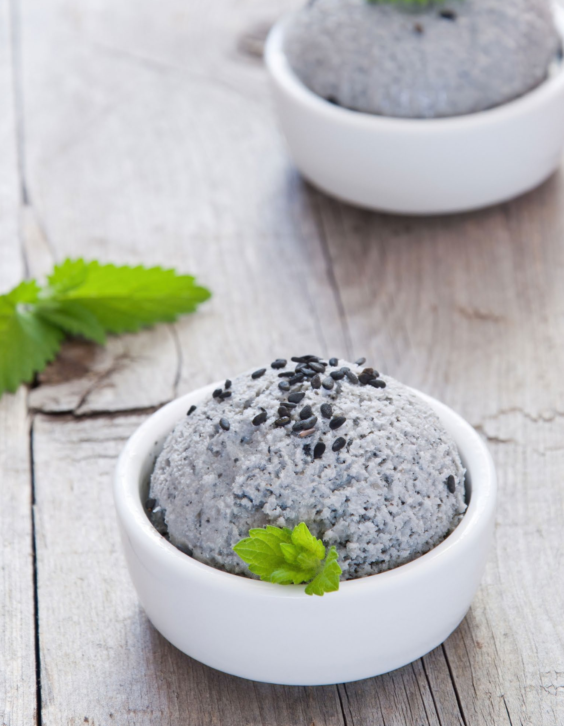 BLACK SESAME–LICORICE ICE CREAM 