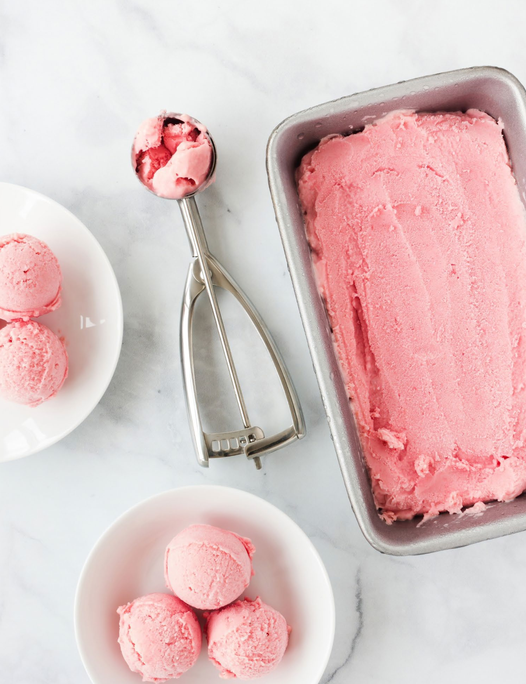STRAWBERRY RHUBARB ICE CREAM