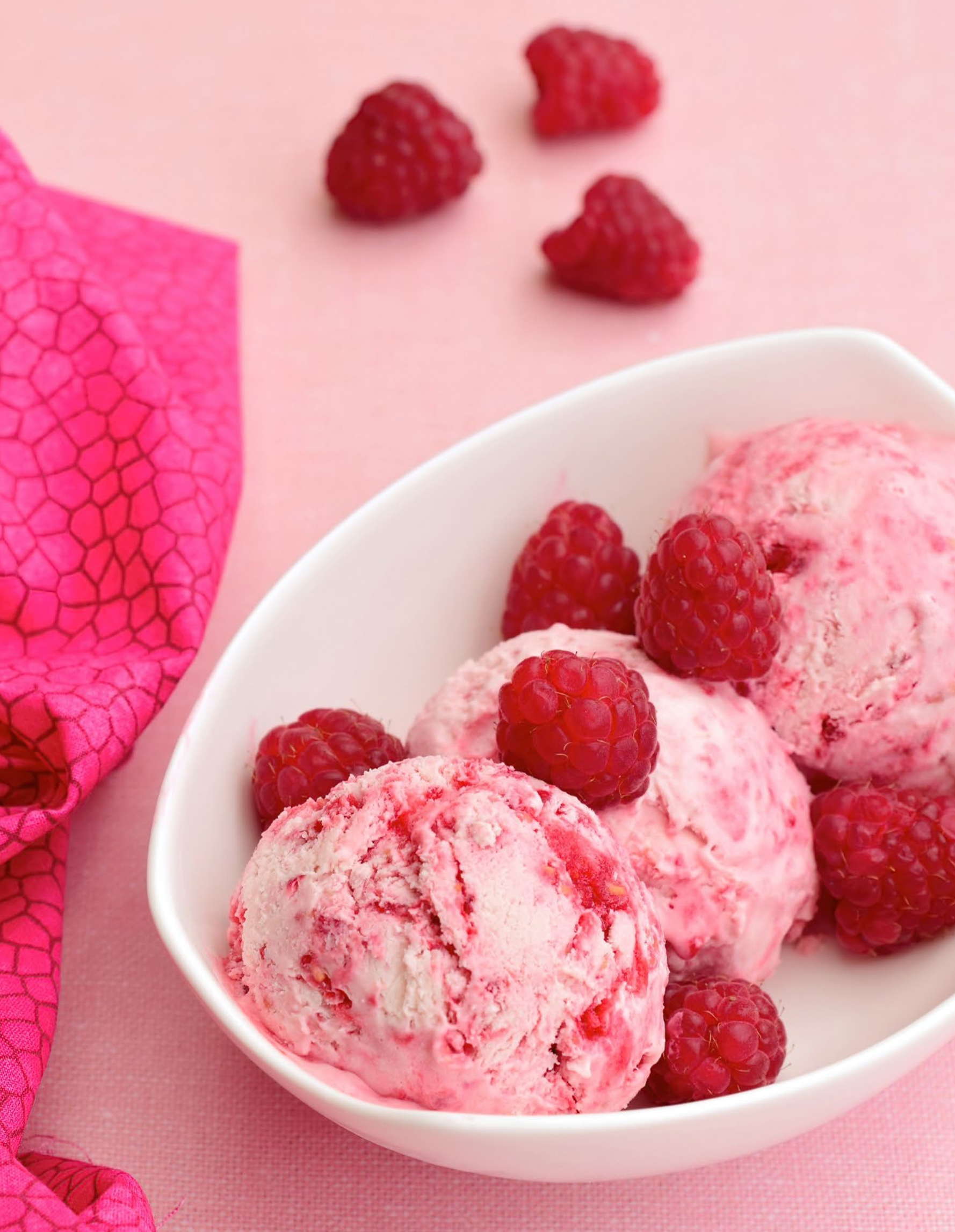 RASPBERRY LICORICE ICE CREAM