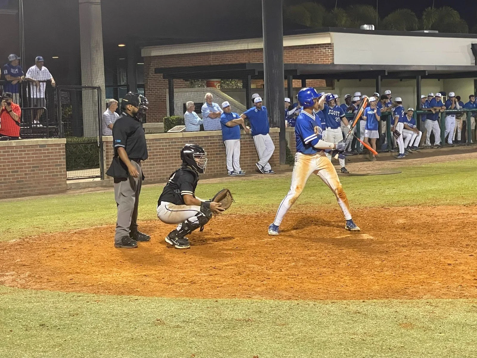 Tigers Comes Alive Late to Knock Off the Mustangs