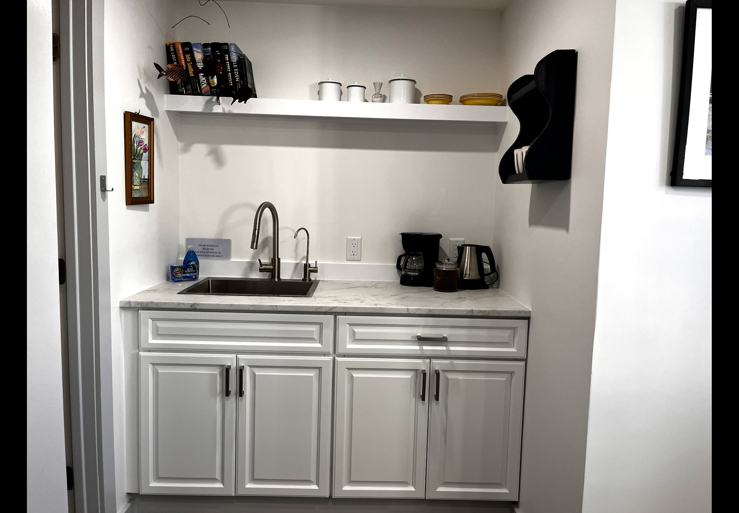 Pilgrim 5 kitchen.PNG