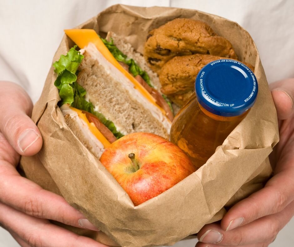 Meta House's Bag Lunch Program, an ongoing priority need, has dates available in April, May, and June! We kindly ask for volunteers to assemble at least 20 bag lunches, including a sandwich and, at a minimum, two sides, in a paper bag. On your reserv