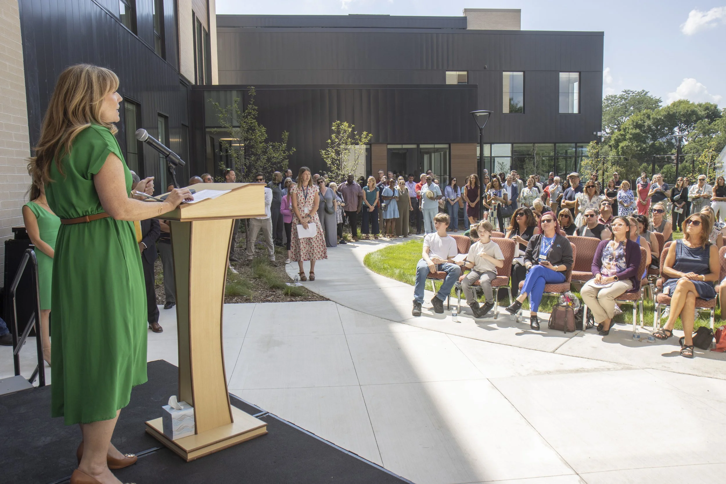 MetaHouseOpening_img_9945.jpg