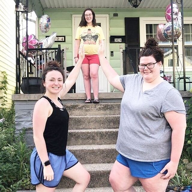 Pandemic Pregnancy 😅⁣
38 weeks 🤰⁣
⁣
These two came for a surprise socially distant visit! It was so refreshing to chat and see humans in the flesh. I appreciate them both so much!!! 💕⁣
⁣
Baby will be here SO SOON⁣
Last minute cleaning, organizing,