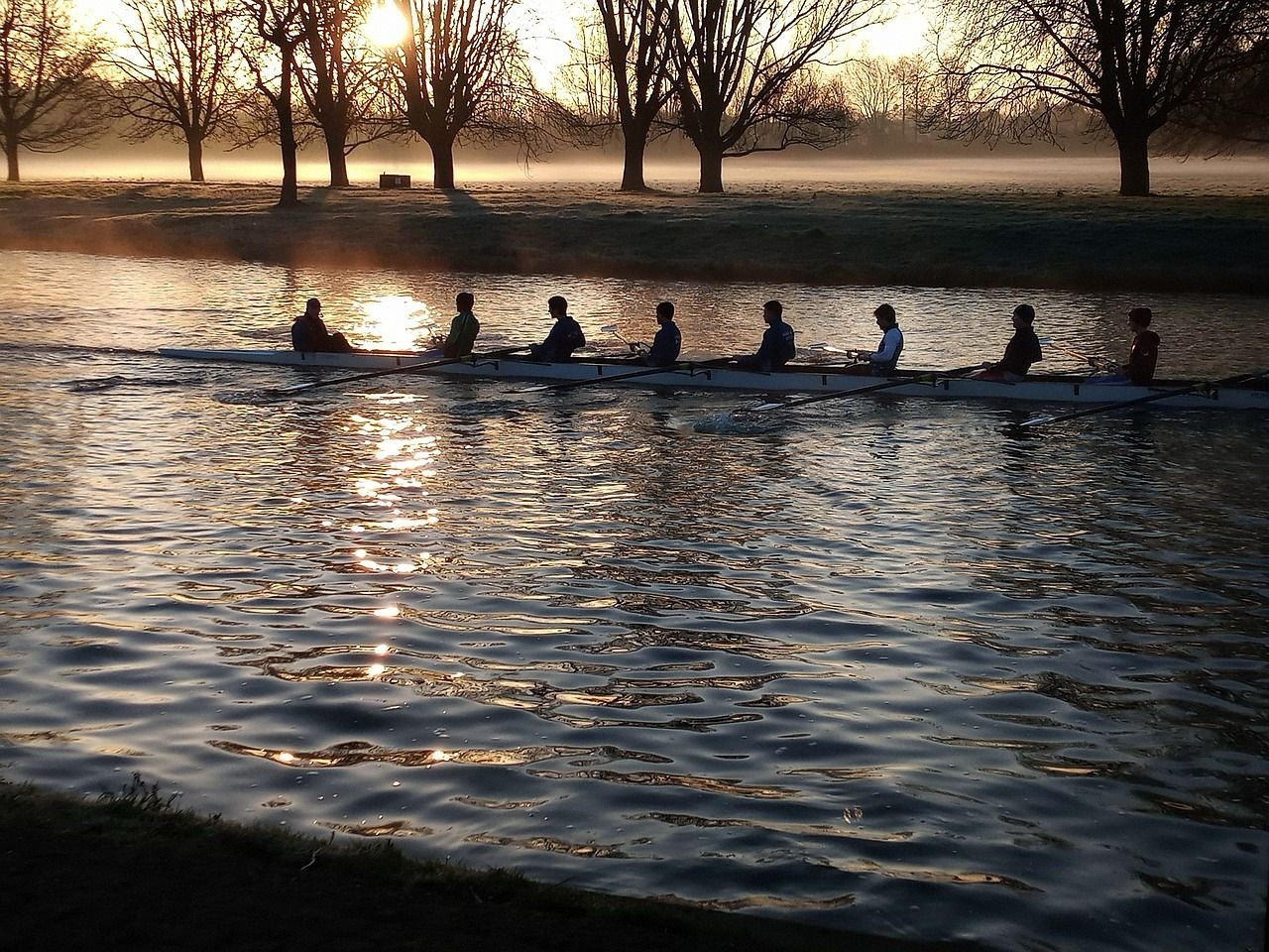 🎓 Applying to Cambridge? Here Are 10 Expert Tips!
Cambridge University is one of the most prestigious universities in the world, and a compelling personal statement can make all the difference. Here are 10 expert tips to help your application stand 