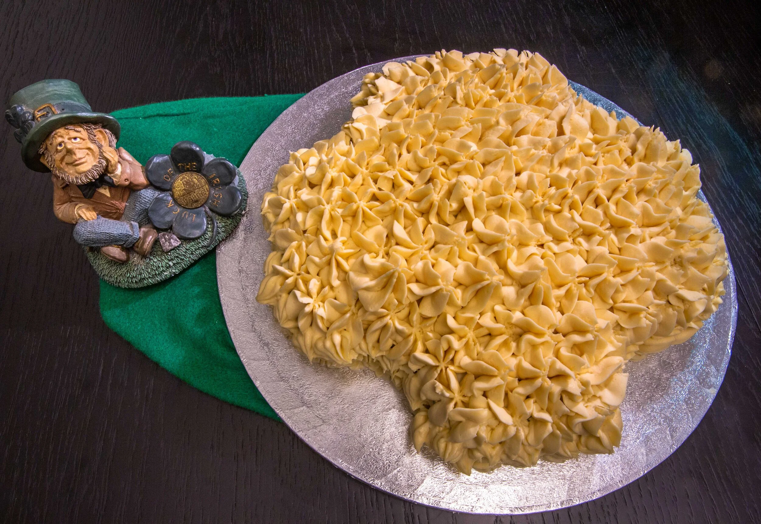 St Patricks Day Shamrock Guinness Cake
