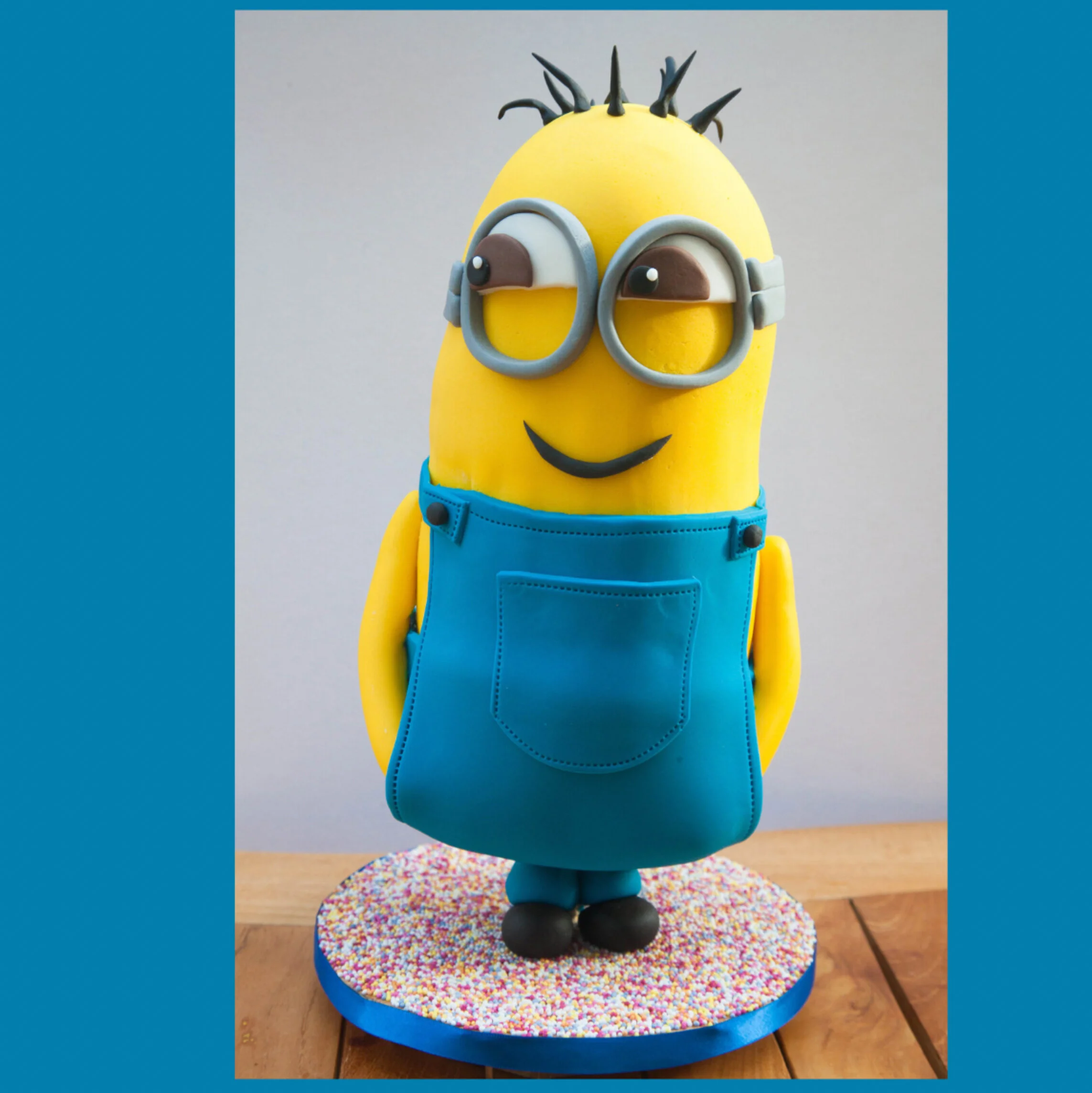 Minion Birthday Cake