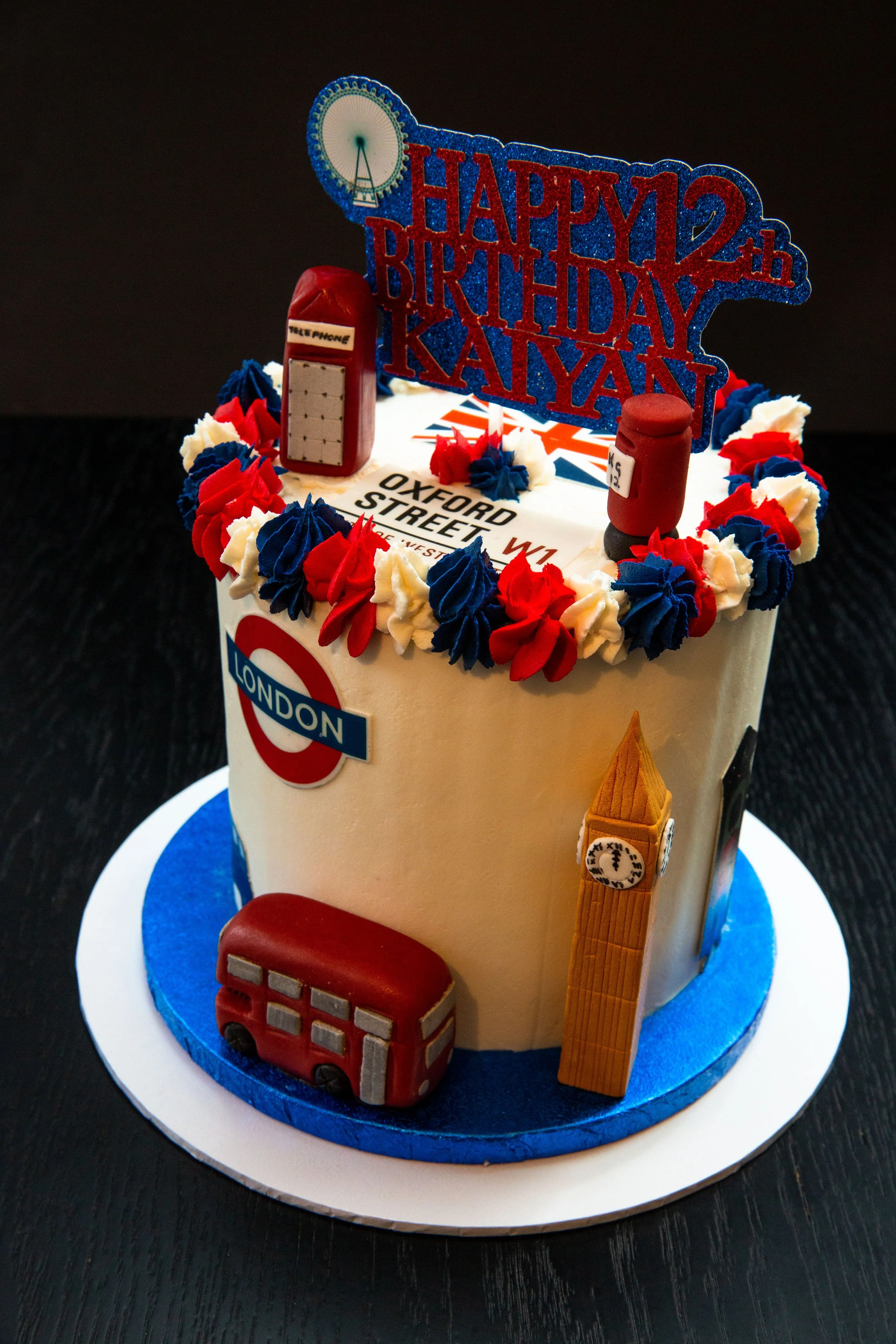 London Themed Birthday Cake