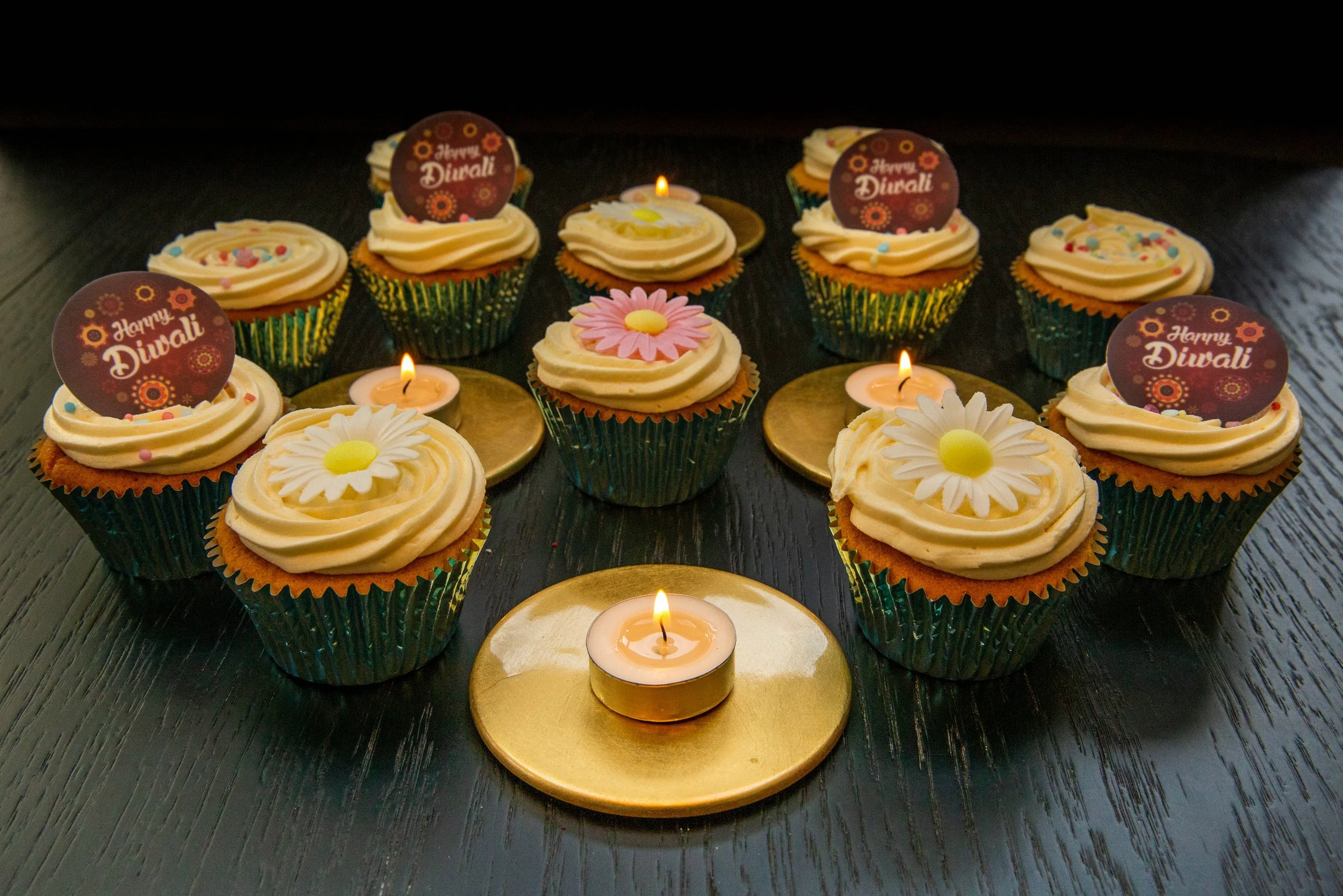 Diwali Eggless Cupcakes