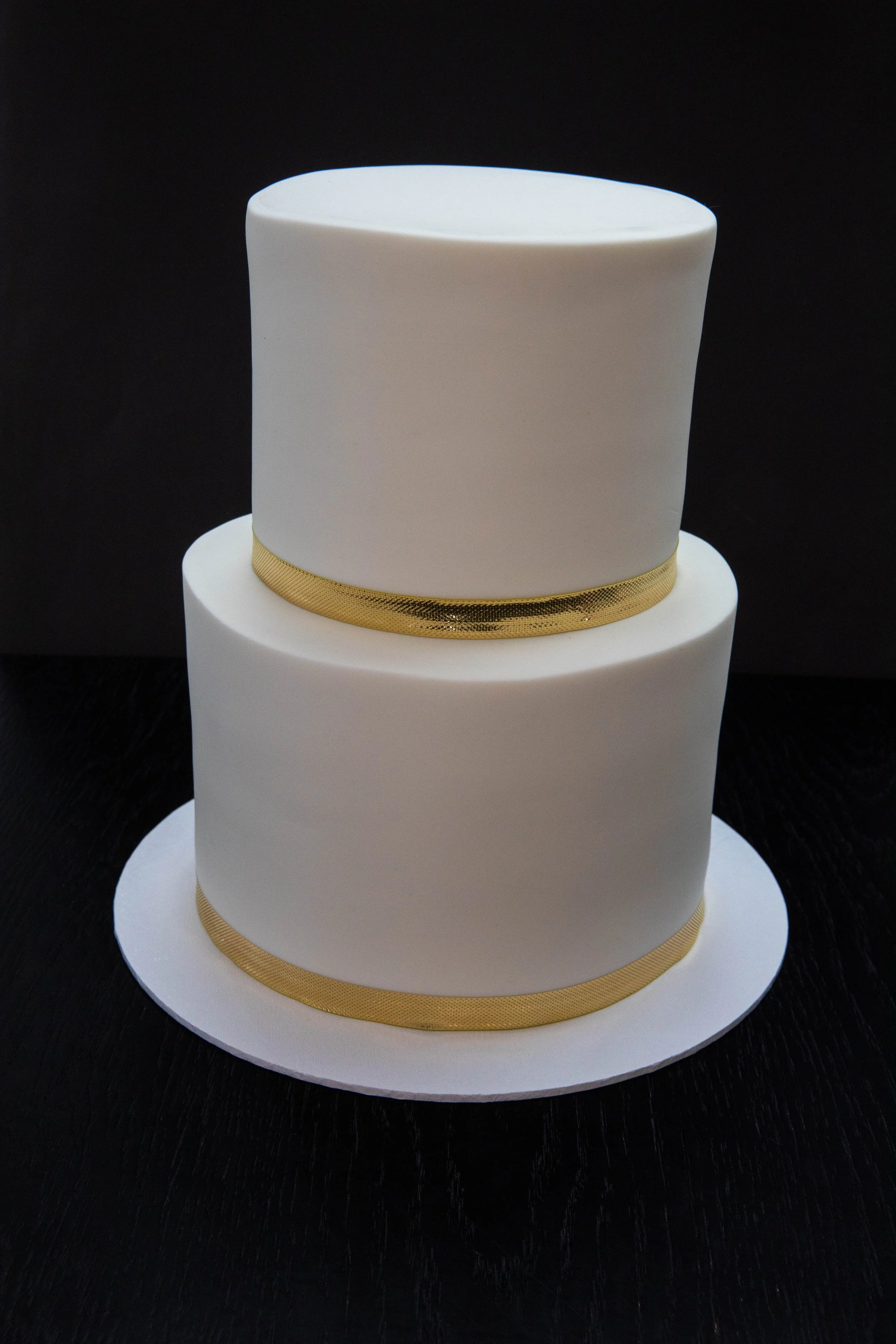 2 Tier Wedding Cake