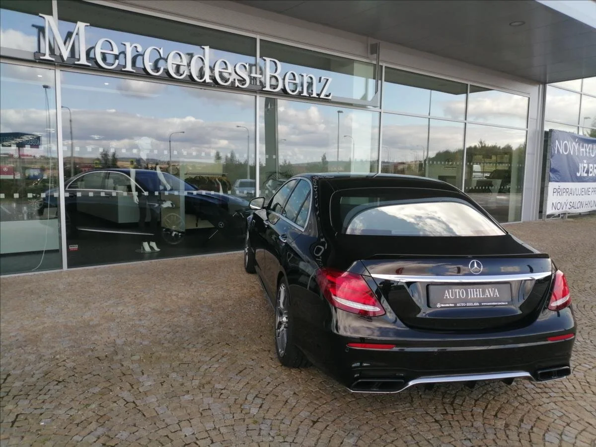 mercedes_benz_e_63_s_amg_4_matic (11).jpg