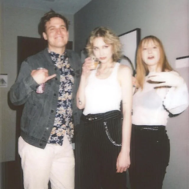 hello 2020
we are alive &amp; thriving. shelbin is VERTICAL!
CONGORTS SHELB, we love a healthy boi!
we hope your year is as full and bountiful as jays tush
wishing health and wealth to you all ❣️ #andIOop