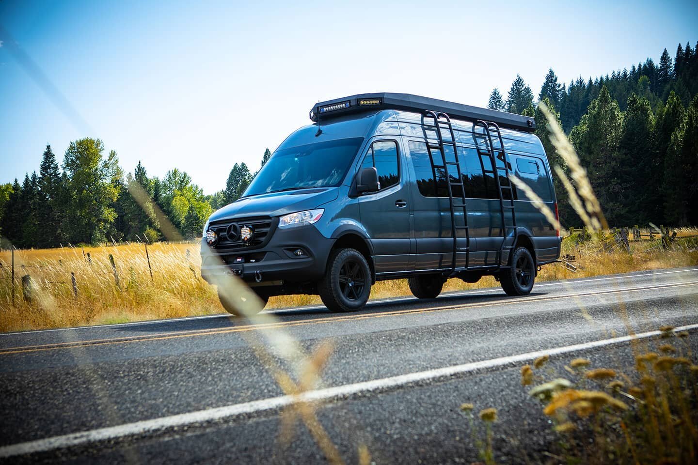 Our latest van &quot;Blue&quot; is ready for adventure! Go check it out on our site, link in profile.
.
.
.
#vanlife #adventurevan #adventurevehicle #vanlifeculture #vanlifecommunity #sprintervan #sprintercampervans #sprinterconversion #4x4sprinter #