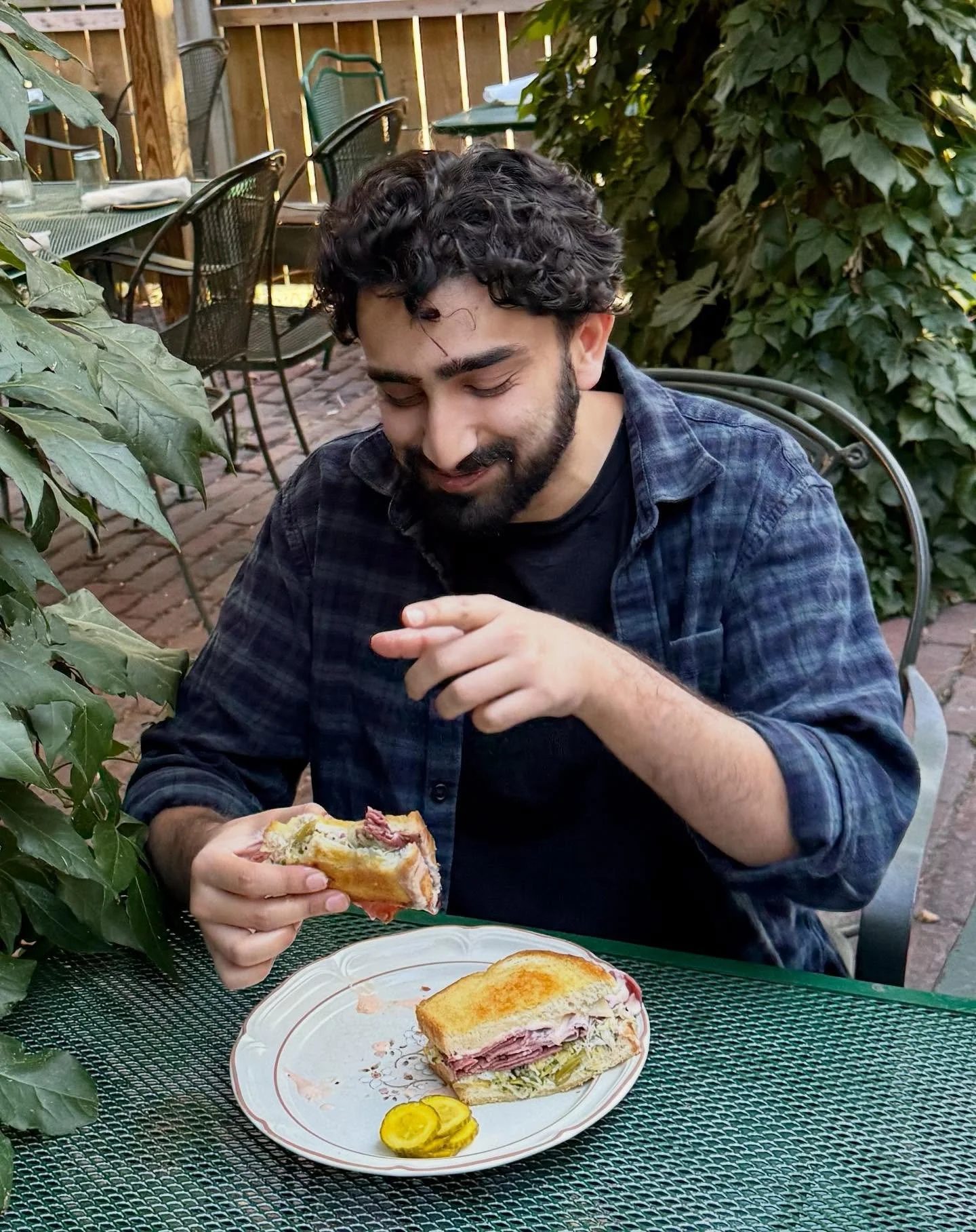 Do you want to experience this level of pure joy??
I thought so. 🤝
See you tonight for Burger Club 🍔
@thebungalowclubmpls 

Ps. Pastrami will be there too