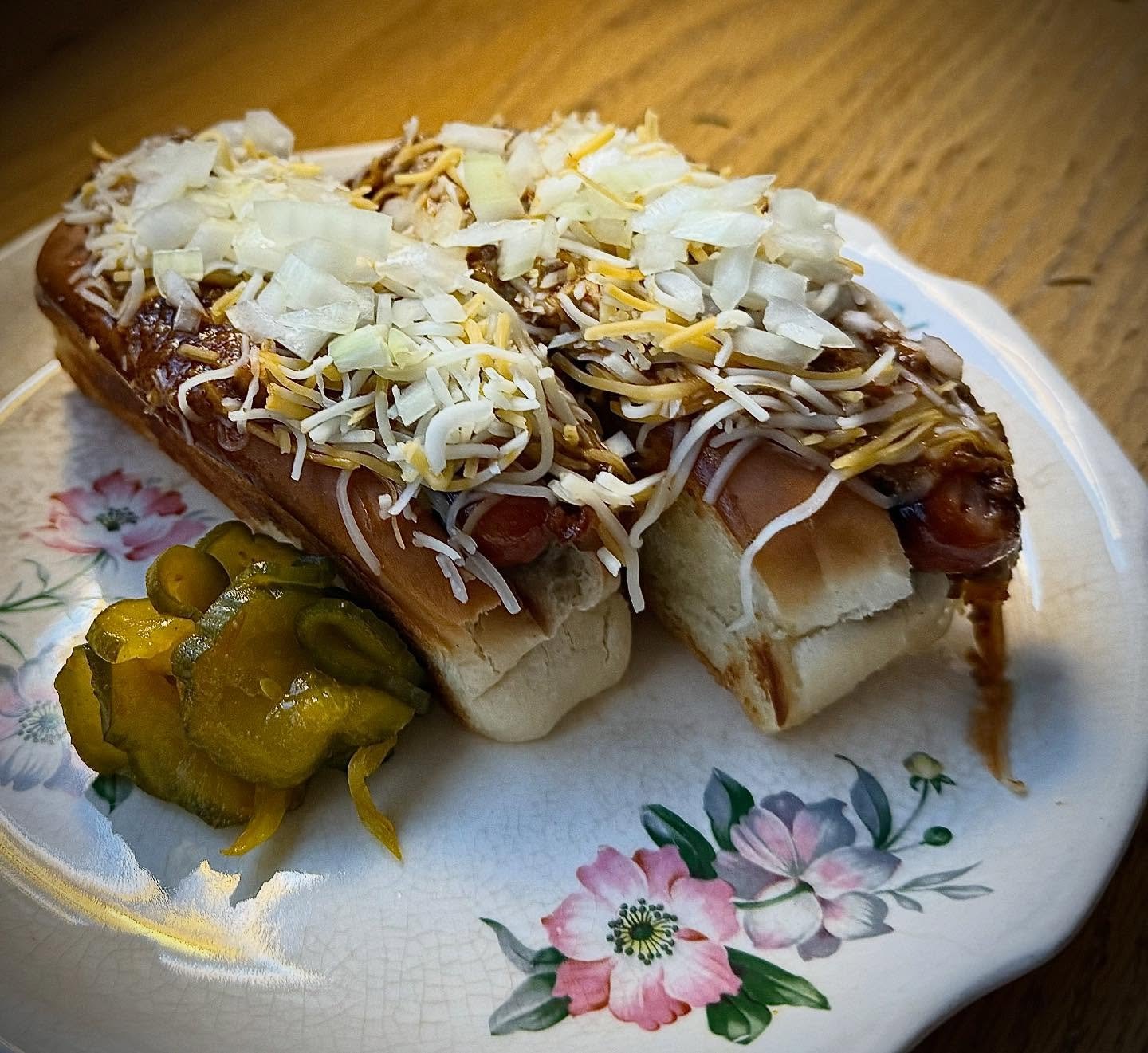 BURGER CLUB starts NOW!!!

Lots of great stuff to enjoy tonight @thebungalowclubmpls 

See you there!!!