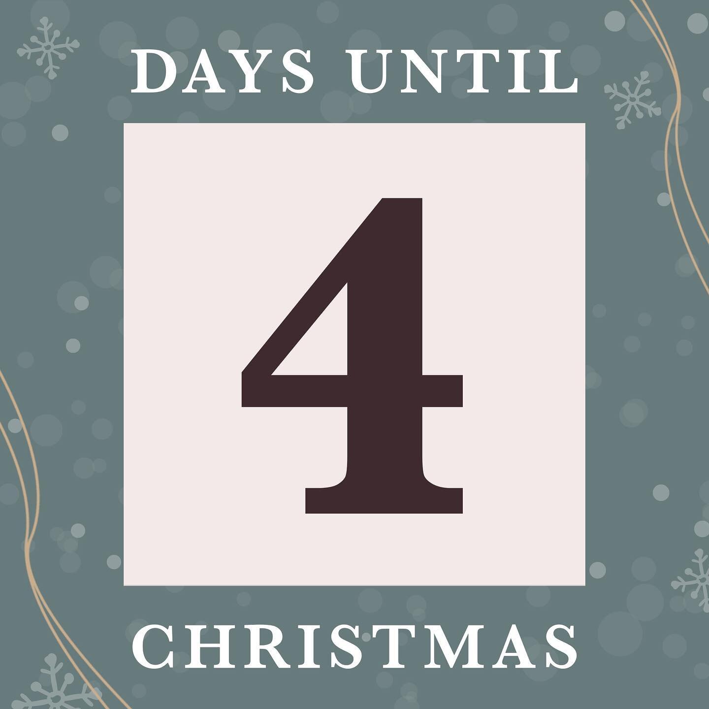 Four days left until Christmas. A time to reflect on your life, especially after this year 🗯️⁠⠀
⁠⠀
#fourdays #countdown #christmas #charcuterie #charcuterieboard #cheeseboard #meatandcheese #charcuterietogo #togofood #delivery #sandiego #sandiegofoo