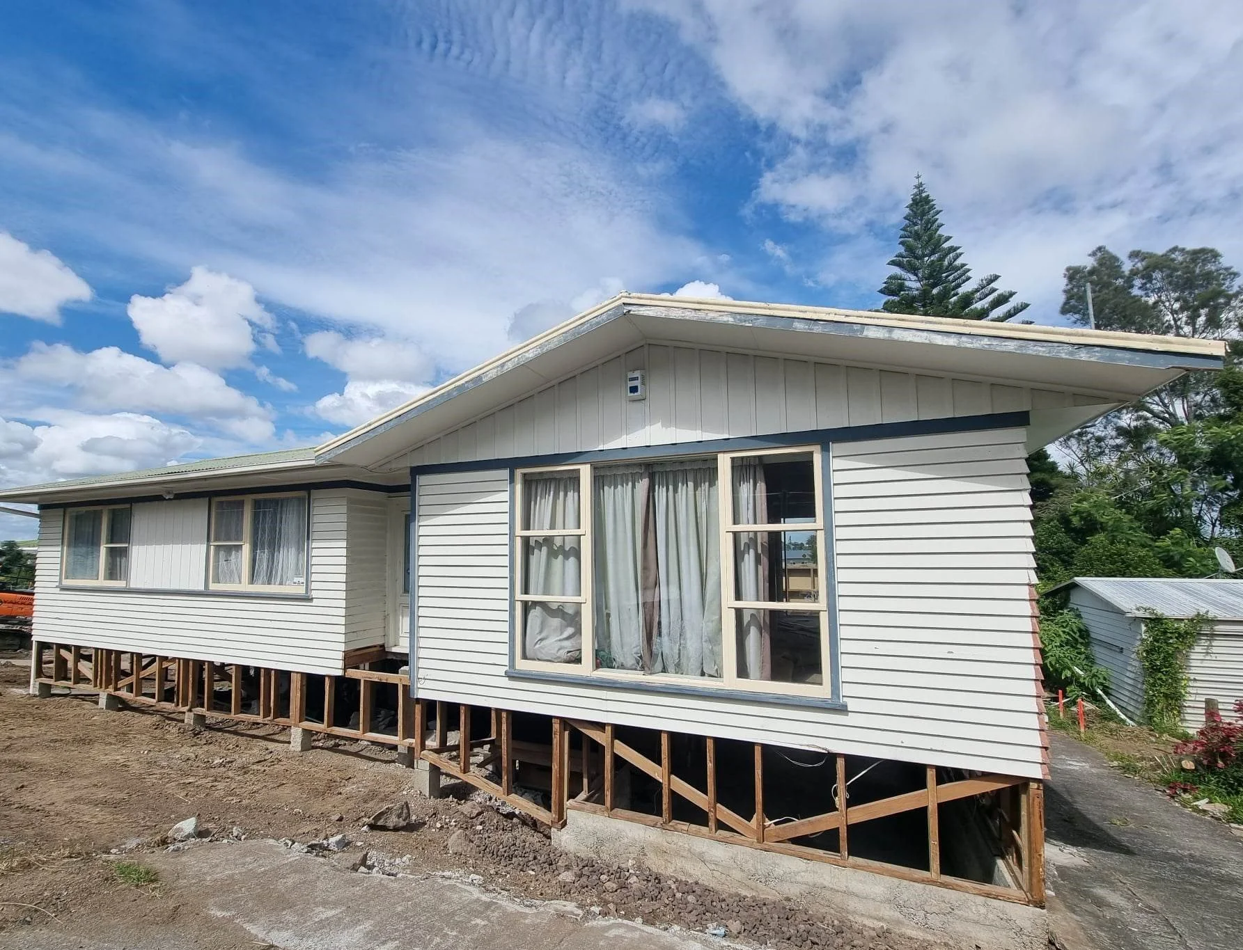 1960's WEATHERBOARD- TI RAKAU2