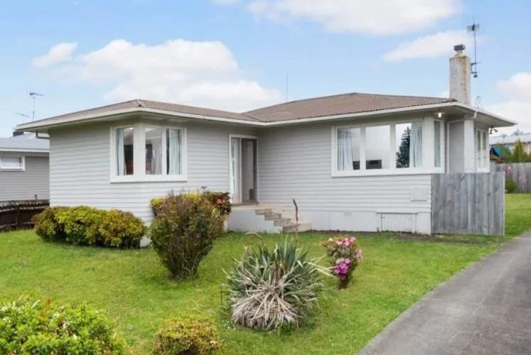 2 bedroom weatherboard house for removal