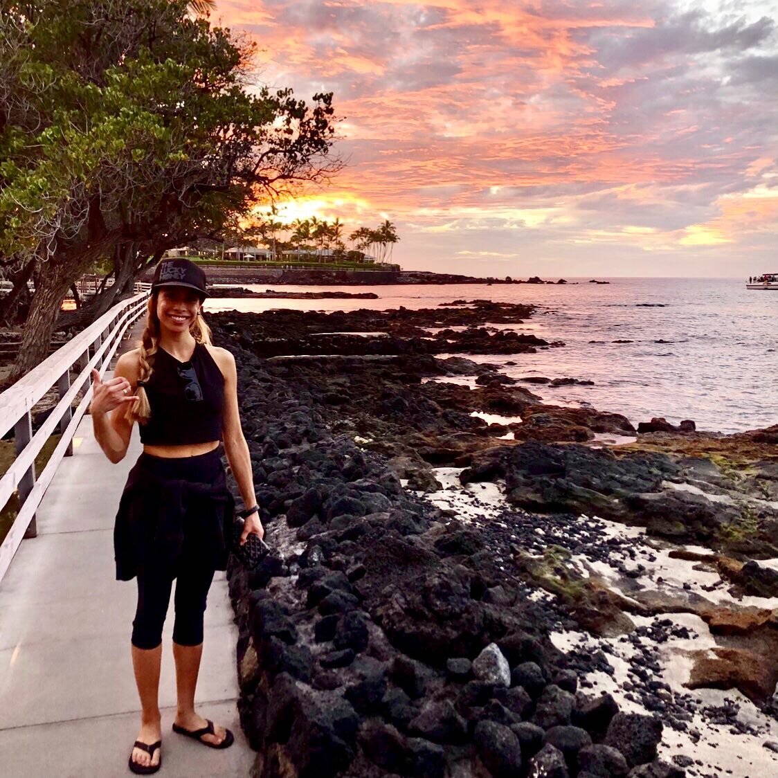 ✨LETTING GO OF 2020 + MOVING FORWARD IN 2021✨ The lessons I&rsquo;ve learned, what I&rsquo;m leaving behind and what I&rsquo;m bringing with me in this new year.
UP ON THE BLOG rachelhollyhealth.com (link in bio)