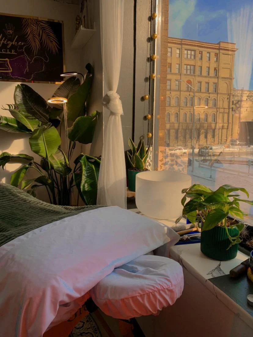 Hi beautiful people 🪴

I&rsquo;ve been thinking a lot about how change happens, more specifically, in the mind and body. Pattern recognition is one of my superpowers. It&rsquo;s a huge part of the work I do with my clients, because so much of what w