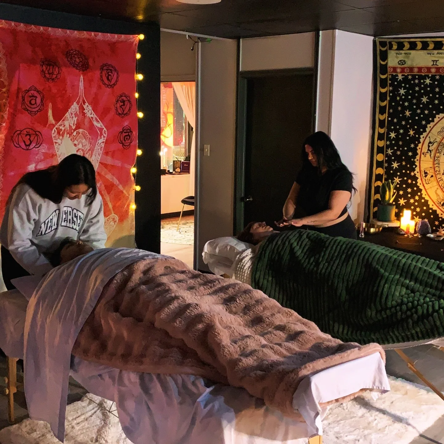 I took some time this week to really reflect on our Usui Reiki Level One training and what unfolded in that space

From the moment I felt the call back in January to bring this Spring Reiki Path to life, I knew something was aligning

And when the st