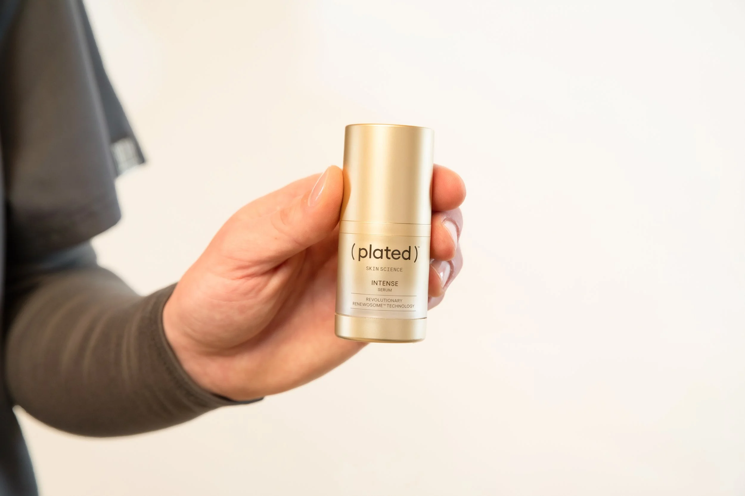 Intense Bottle Side Hold.jpg