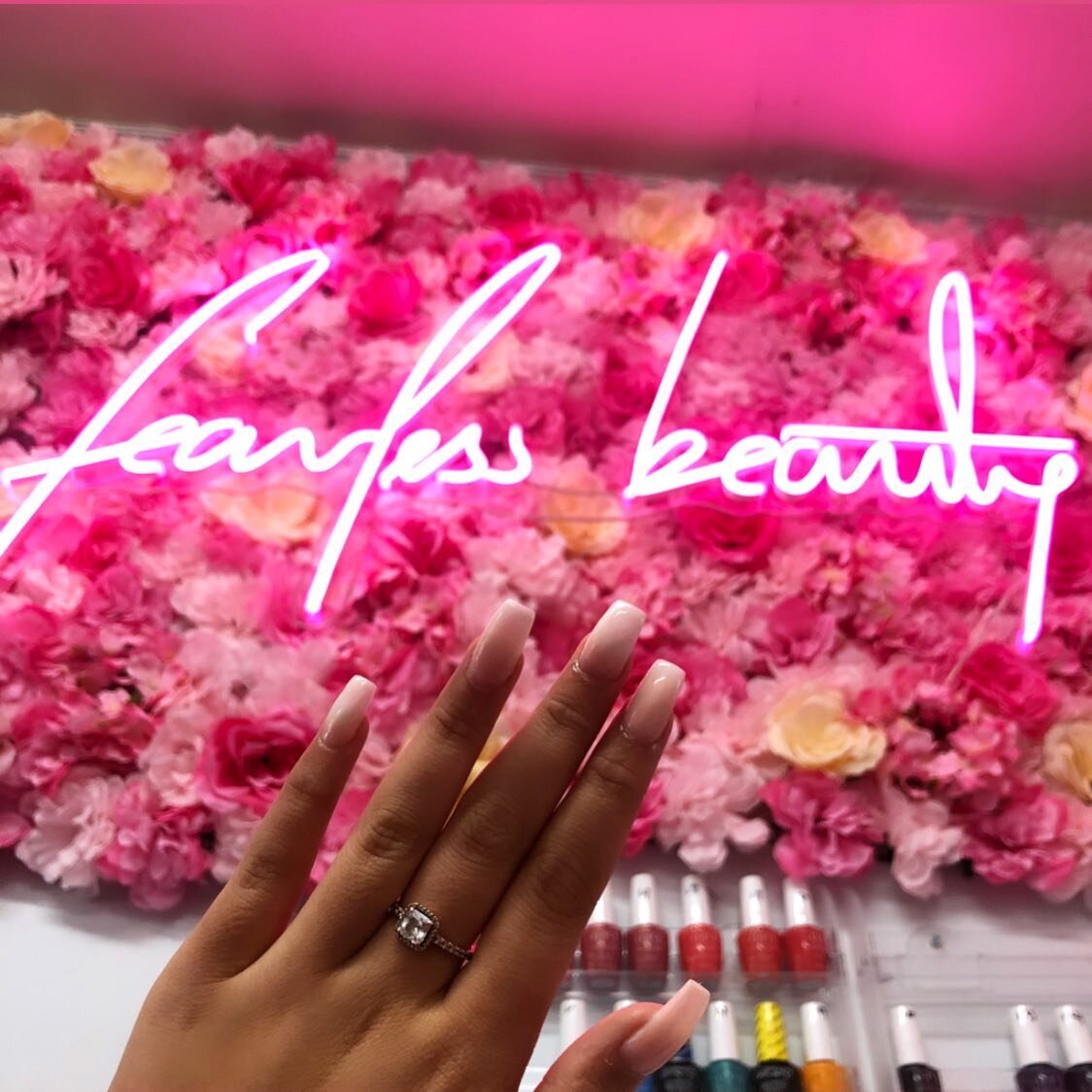 Acrylic Ombr&eacute; Nails on Fleeeeeeek 💅🏾